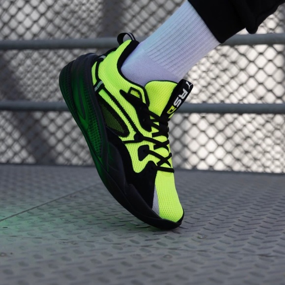 puma dreamer on feet